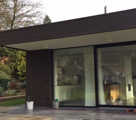 https://spenglerei-stang.de/wp-content/uploads/2018/03/Prefa-Fassade-Braun-Sindings-2-540x480.jpg